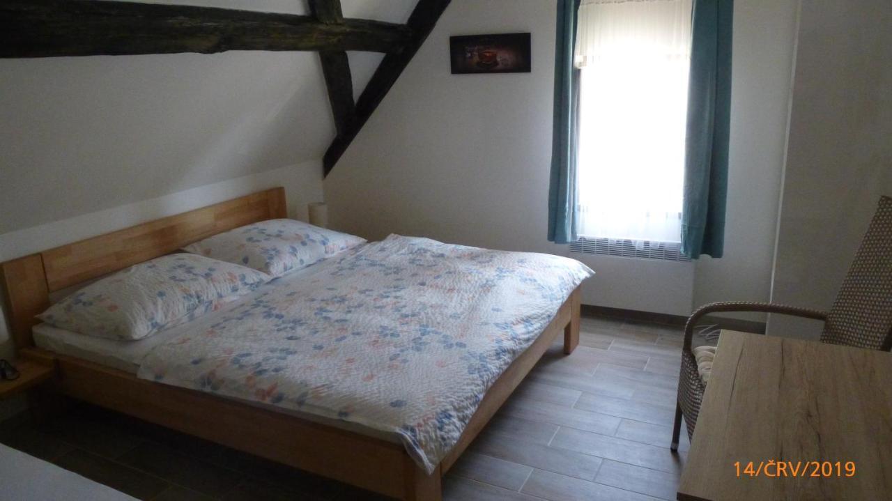 Penzion Sklar Nový Bor 外观 照片